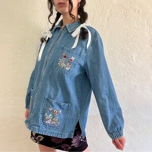 Vintage 90’s Bird Embroidered Zip Up Oversized Jean Jacket Women's Small